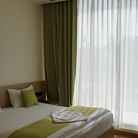 Dn Hotel Kochi Zewnętrze zdjęcie